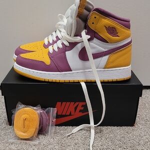 Nike Kids Sneakers - Purple, Yellow, White
